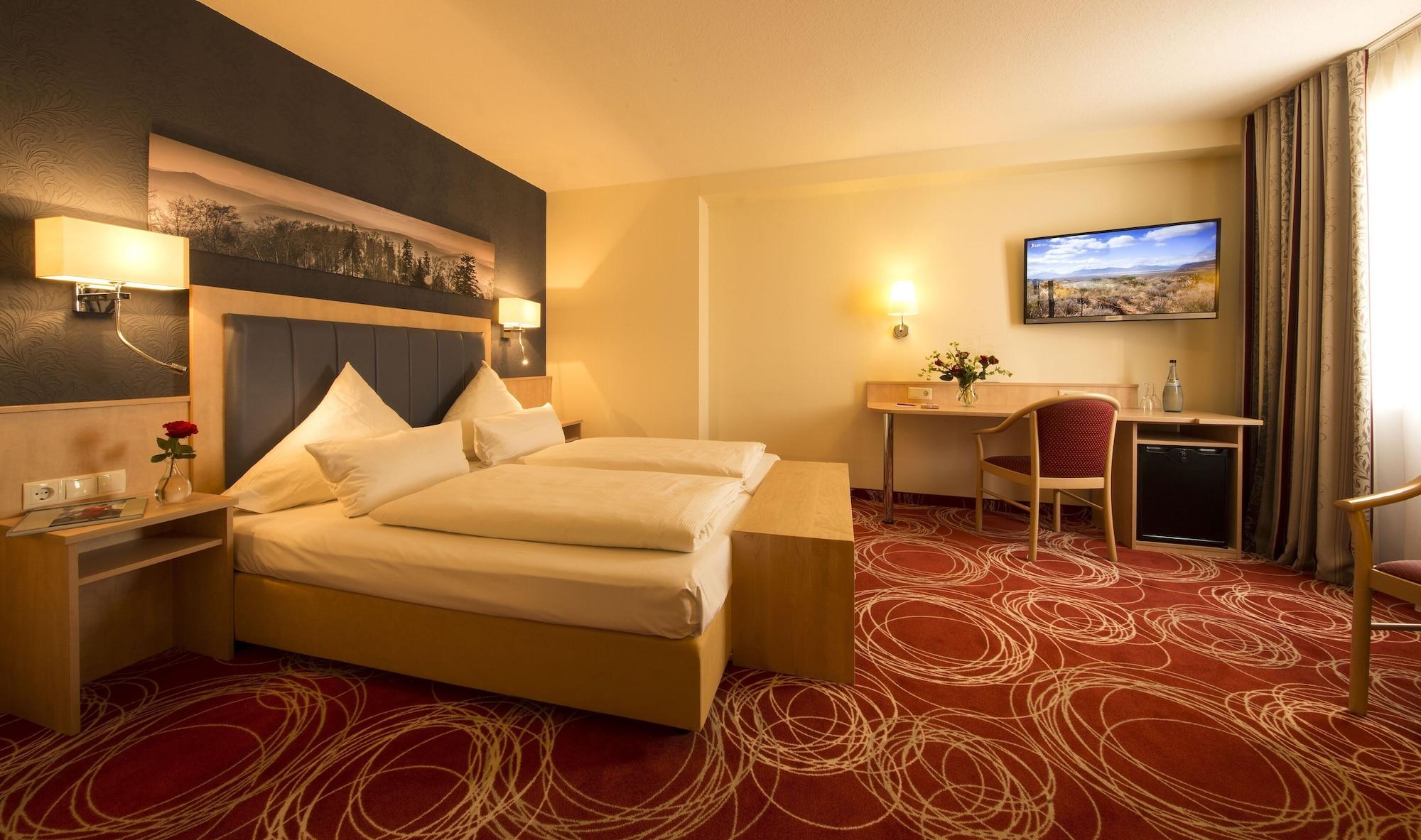 Hotel Loewengarten Speyer Exterior photo
